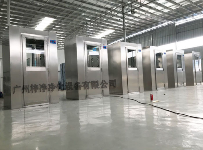 全不銹鋼風淋室已被廣泛應(yīng)用于多個行業(yè)