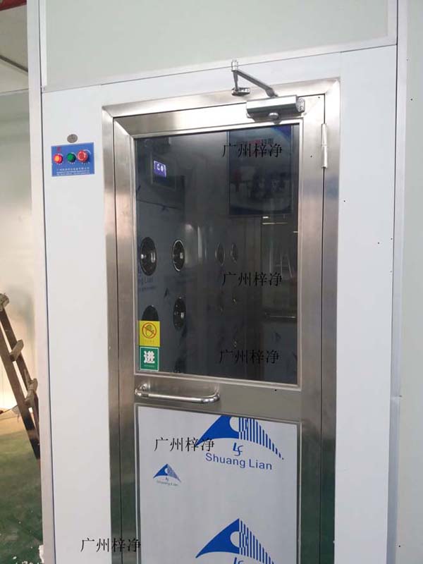 風(fēng)淋室與緩沖間、氣閘室有什么區(qū)別?